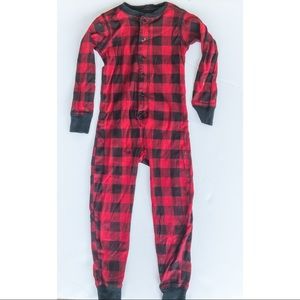 Little Blue House Hatley size 2 Red and Black onzie